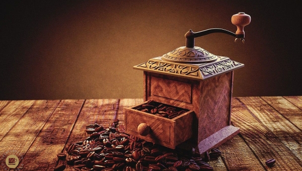 تاریخچه ماشین‌های اسپرسوساز؛ از اولین مدل‌ها تا امروز